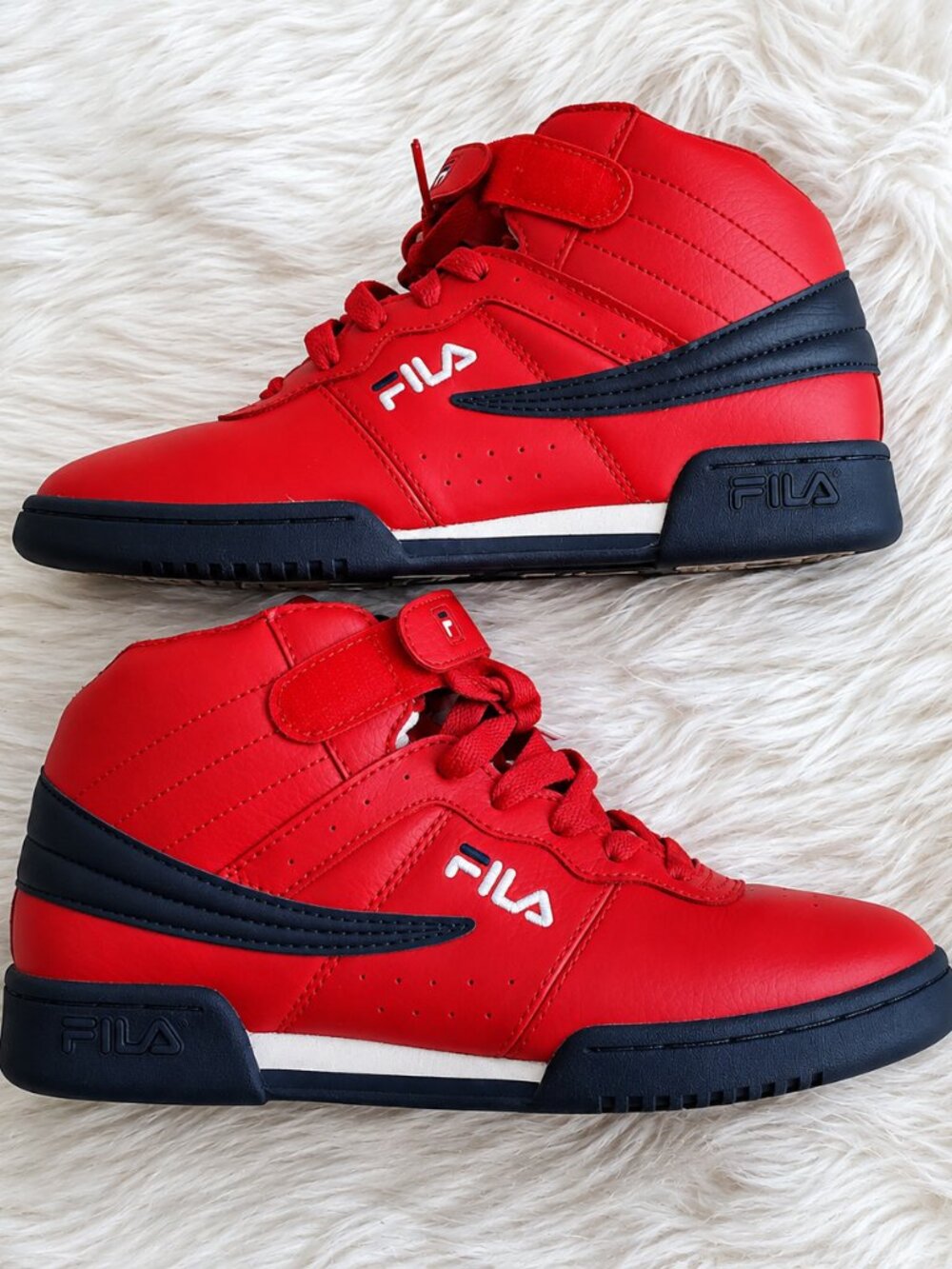 Fila Big Kids Red/Blue High-Top Embroidered Sneaker SZ 6